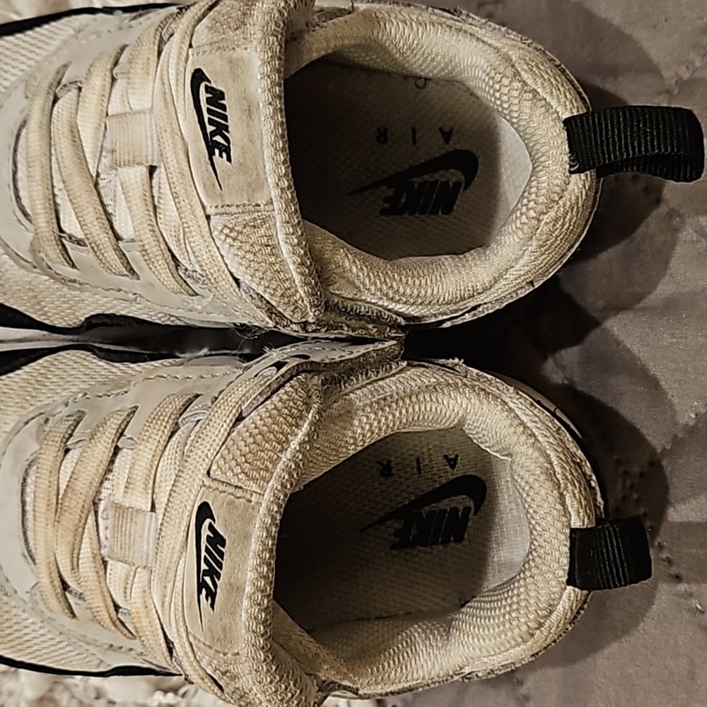 Nike Air Max Sneakers - Picture 11 of 15
